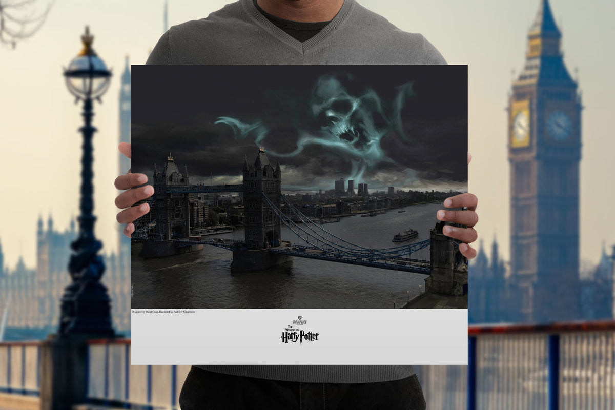 Dark Mark Over London Harry Potter (Art Print)